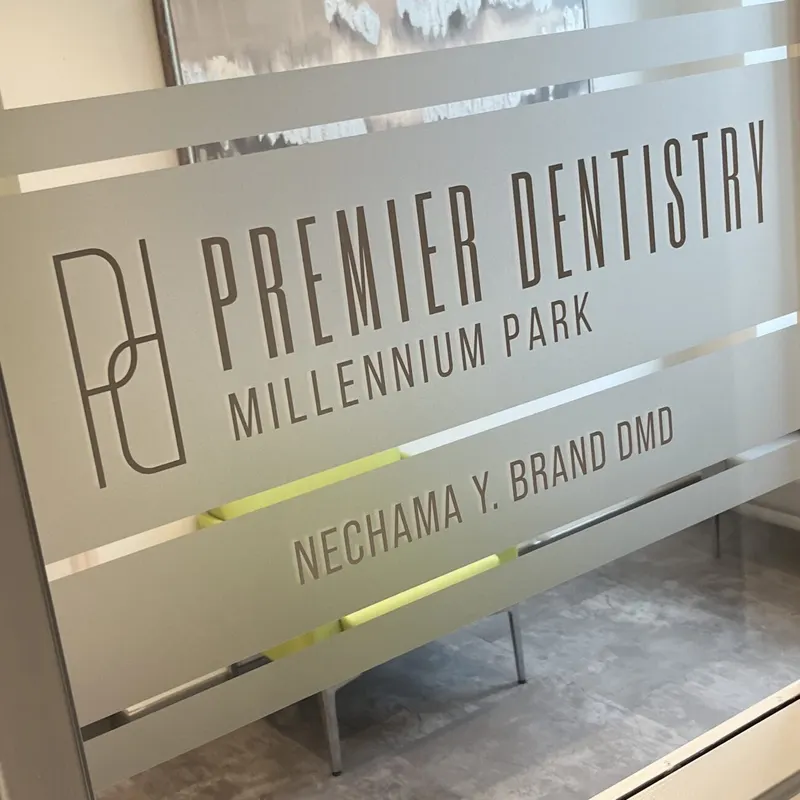 Dentist in Chicago IL